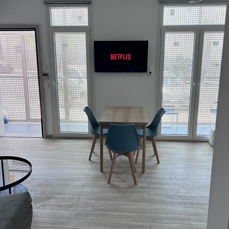 F Apartment Салоники Экстерьер фото